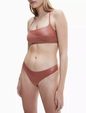 Bikini brasileño Core Essentials Parte de abajo