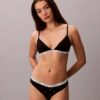 Bikini con logotipo icónico