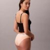 Bikini con logotipo icónico