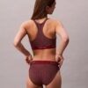 Bikini con logotipo moderno para las partes de abajo Bikini con logotipo moderno para las partes de abajo