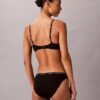 Bikini de 7 piezas con logotipo icónico Bikini de 7 piezas con logotipo icónico