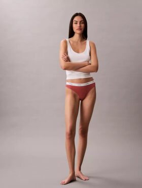 Bikini de algodón elástico acanalado