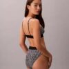 Bikini de cintura alta elástico de Microfiber con Monogram gráfico Bikini de cintura alta elástico de Microfiber con Monogram gráfico