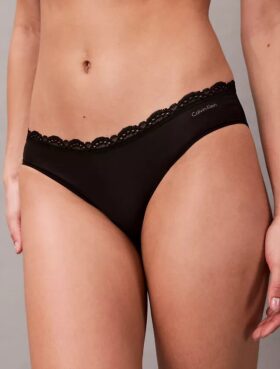 Bikini elástico de microfibra con encaje