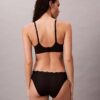 Bikini elástico de microfibra con encaje Bikini elástico de microfibra con encaje