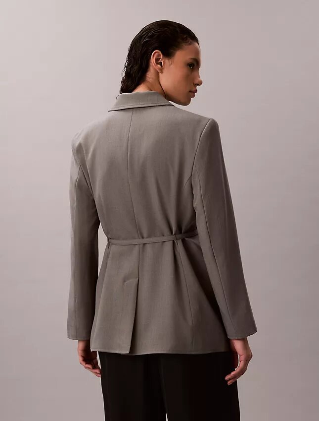Blazer elástico con cinturón Blazer elástico con cinturón