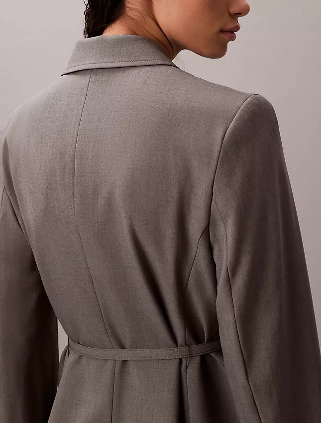 Blazer elástico con cinturón Blazer elástico con cinturón