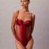 Body de encaje floral negro de CK Black Body de encaje floral negro de CK Black