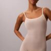 Body minimalista de malla hasta la mitad del muslo Body minimalista de malla hasta la mitad del muslo