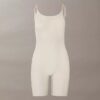 Body minimalista de malla hasta la mitad del muslo Body minimalista de malla hasta la mitad del muslo