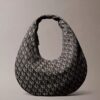 Bolso bandolera con media luna y Monogram integral Bolso bandolera con media luna y Monogram integral