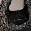 Bolso bandolera con media luna y Monogram integral Bolso bandolera con media luna y Monogram integral