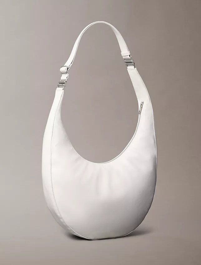 Bolso bandolera convertible con forma curvada Bolso bandolera convertible con forma curvada