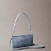 Bolso bandolera convertible de Denim con logotipo Bolso bandolera convertible de Denim con logotipo