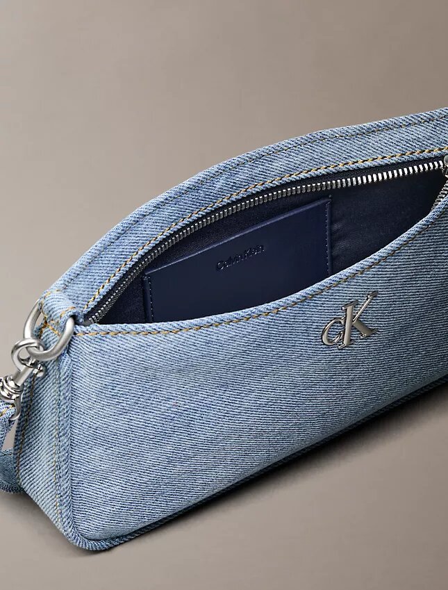 Bolso bandolera convertible de Denim con logotipo Bolso bandolera convertible de Denim con logotipo