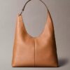 Bolso bandolera mediano de piel holgado