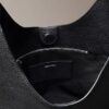 Bolso bandolera mediano de piel holgado Bolso bandolera mediano de piel holgado