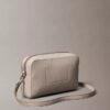 Bolso bandolera minimalista para móvil con Monogram Bolso bandolera minimalista para móvil con Monogram