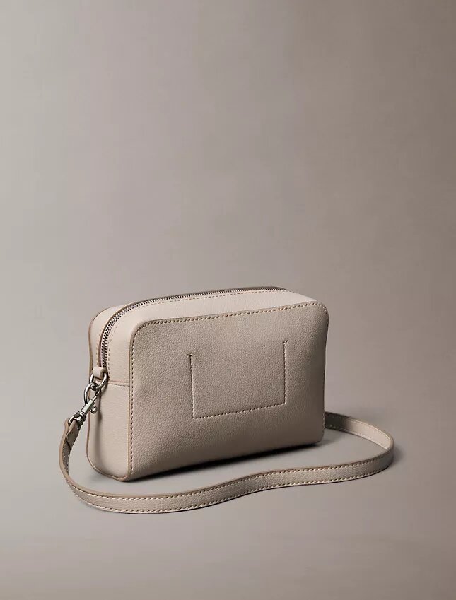 Bolso bandolera minimalista para móvil con Monogram Bolso bandolera minimalista para móvil con Monogram