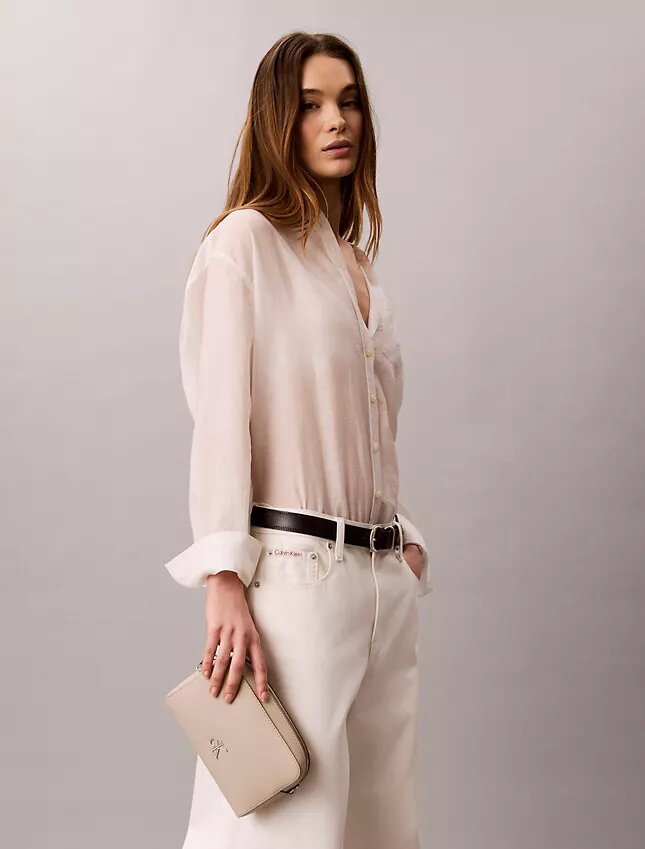 Bolso bandolera minimalista para móvil con Monogram Bolso bandolera minimalista para móvil con Monogram