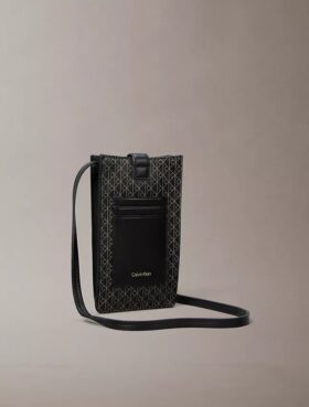 Bolso bandolera para móvil con el logotipo del emblema por toda la superficie