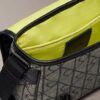 Bolso bandolera pequeño con emblema jacquard