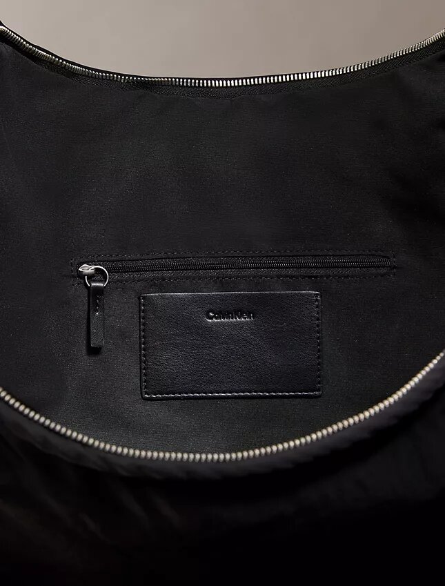 Bolso Crescent de nailon Bolso Crescent de nailon