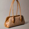 Bolso de hombro con estampado jacquard del logotipo en todo el diseño Bolso de hombro con estampado jacquard del logotipo en todo el diseño