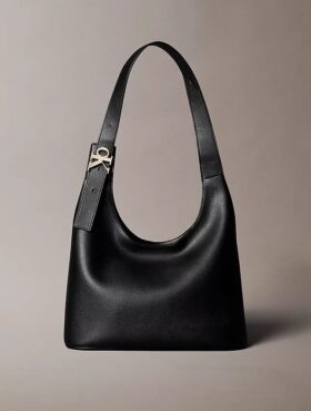 Bolso de hombro con hebilla Archive