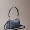 Bolso de hombro con logotipo Monogram plisado