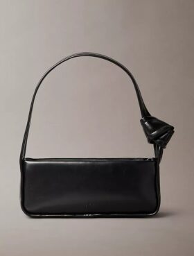 Bolso de hombro con nudos
