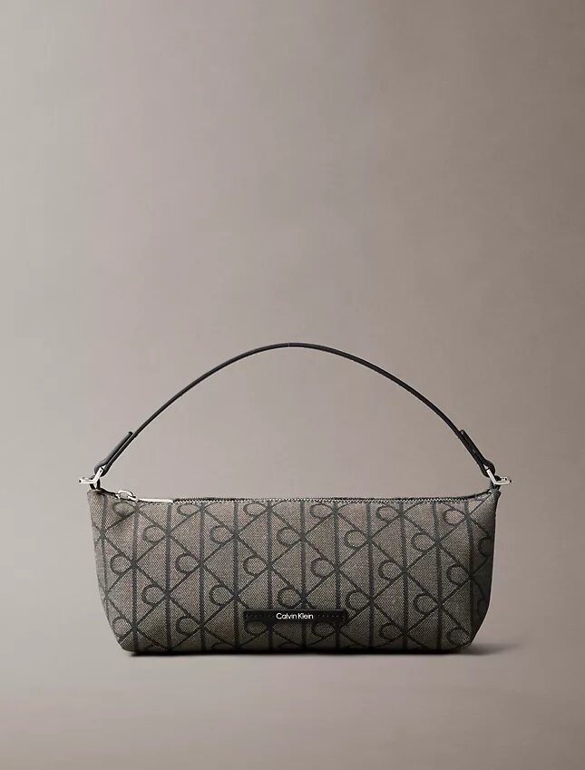 Bolso de hombro de lona con logotipo en todo el diseño Bolso de hombro de lona con logotipo en todo el diseño