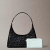 Bolso de hombro de malla con logotipo