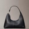 Bolso de hombro de piel holgado