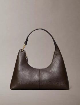 Bolso de hombro de piel holgado