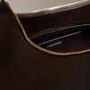 Bolso de hombro de piel holgado