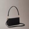 Bolso de hombro minimalista con el Monogram