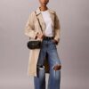 Bolso de hombro minimalista con el Monogram
