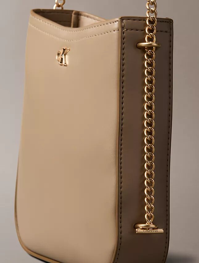Bolso de silla de montar con cadena y Monogram Bolso de silla de montar con cadena y Monogram