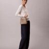Bolso de silla de montar con cadena y Monogram Bolso de silla de montar con cadena y Monogram