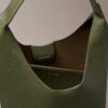 Bolso holgado con textura granulada Bolso holgado con textura granulada