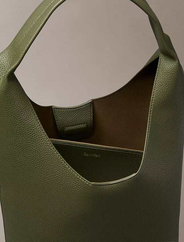 Bolso holgado con textura granulada Bolso holgado con textura granulada