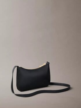 Bolso mini con Monogram llamativo