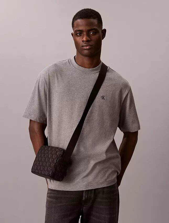 Bolso para cámara con estampado Monogram integral Bolso para cámara con estampado Monogram integral