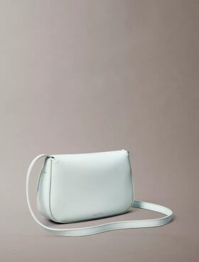 Bolso para cámara con solapa y Monogram
