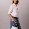 Bolso para cámara con solapa y Monogram Bolso para cámara con solapa y Monogram