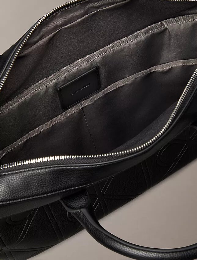 Bolso para el trabajo con logotipo en relieve Bolso para el trabajo con logotipo en relieve