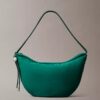Bolso pequeño Crescent de nailon Bolso pequeño Crescent de nailon