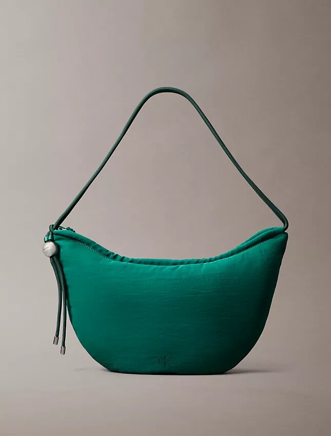 Bolso pequeño Crescent de nailon Bolso pequeño Crescent de nailon