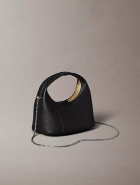 Bolso pequeño holgado con textura granulada Bolso pequeño holgado con textura granulada